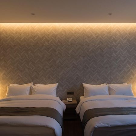 New Donghae Tourist Hotel Exterior foto