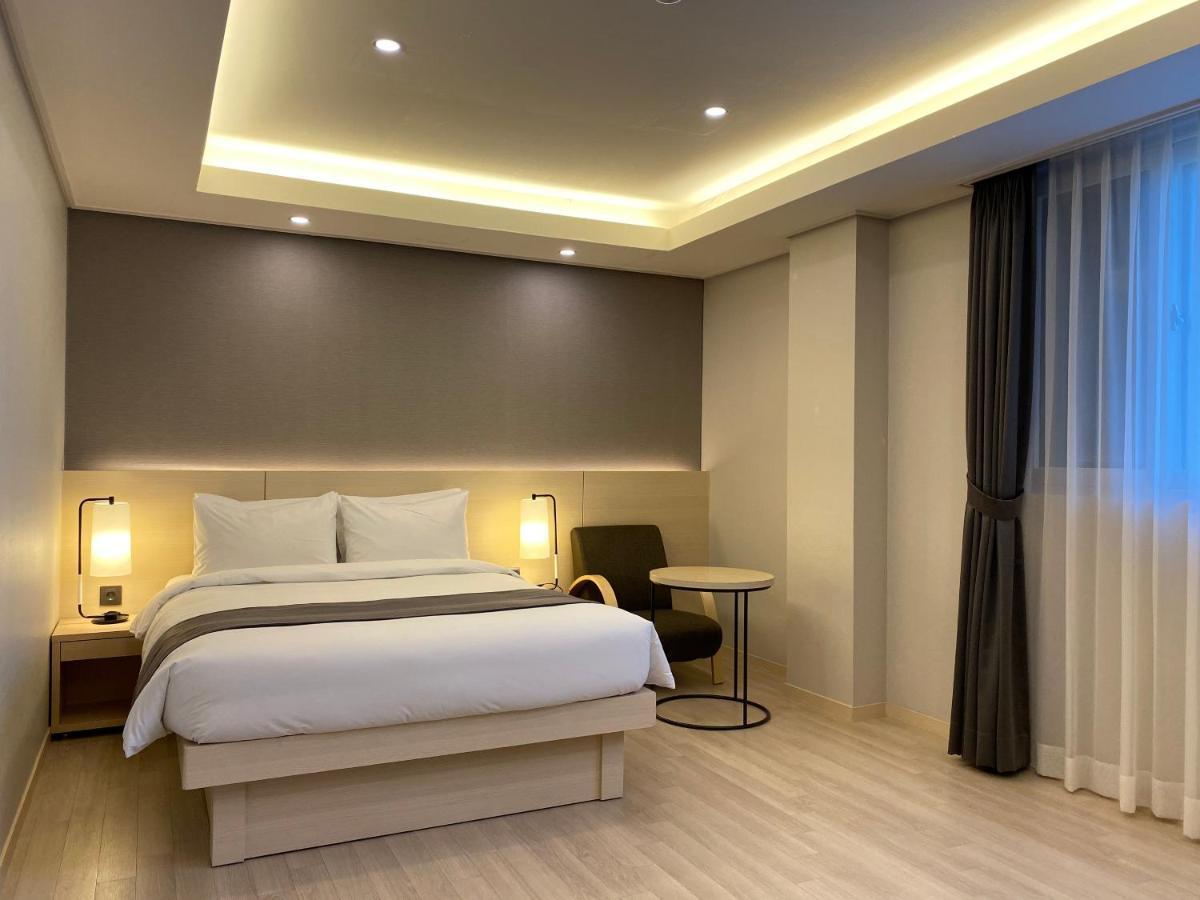 New Donghae Tourist Hotel Exterior foto